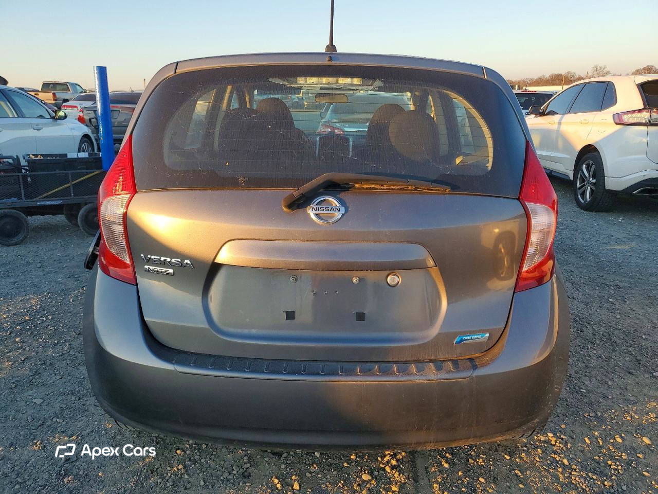 Nissan Versa 2016