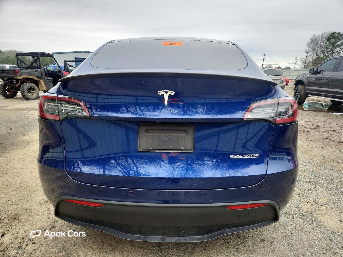 Tesla Model Y 2020
