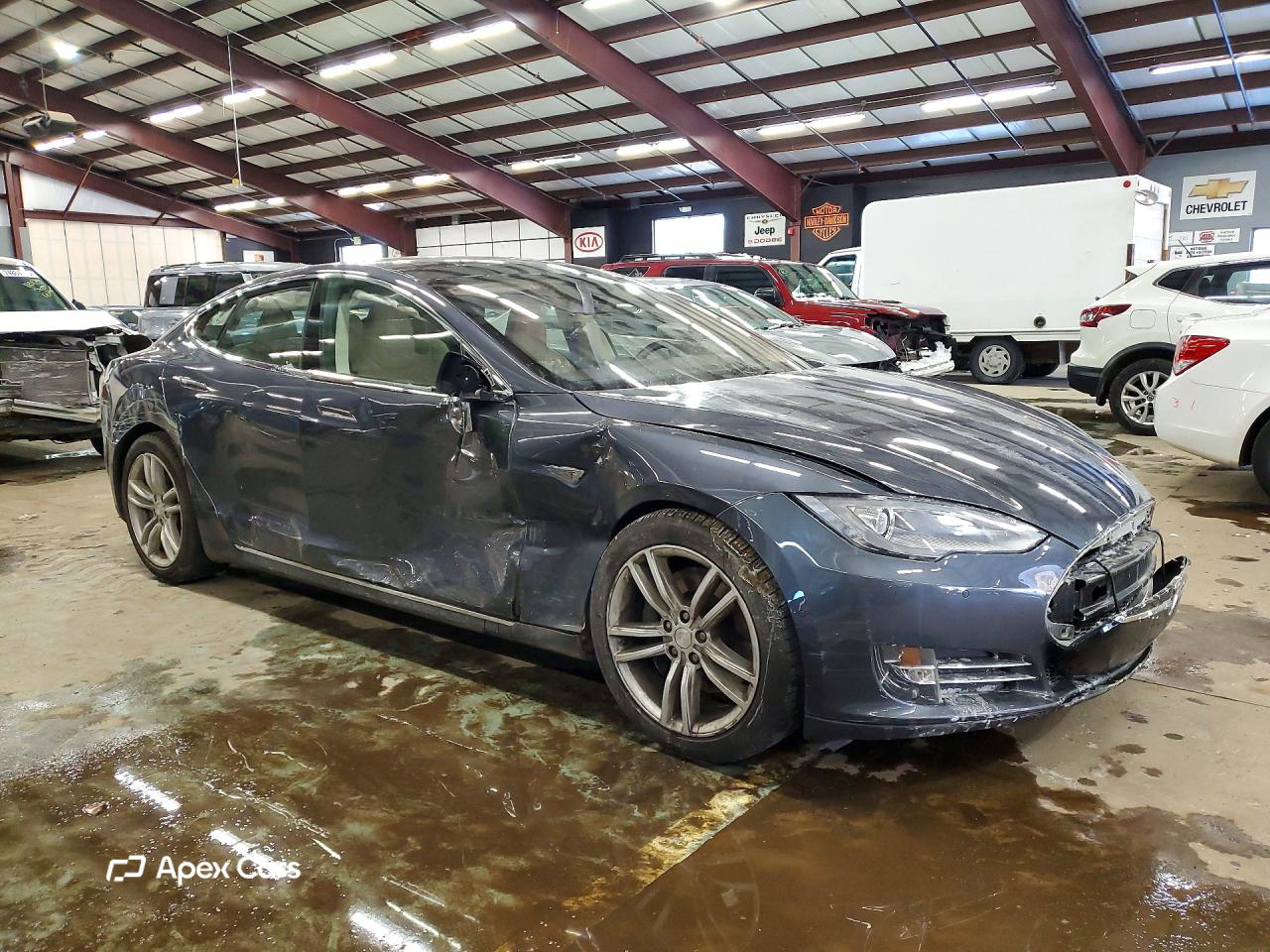 Tesla Model S 2015