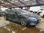 Tesla Model S 2015