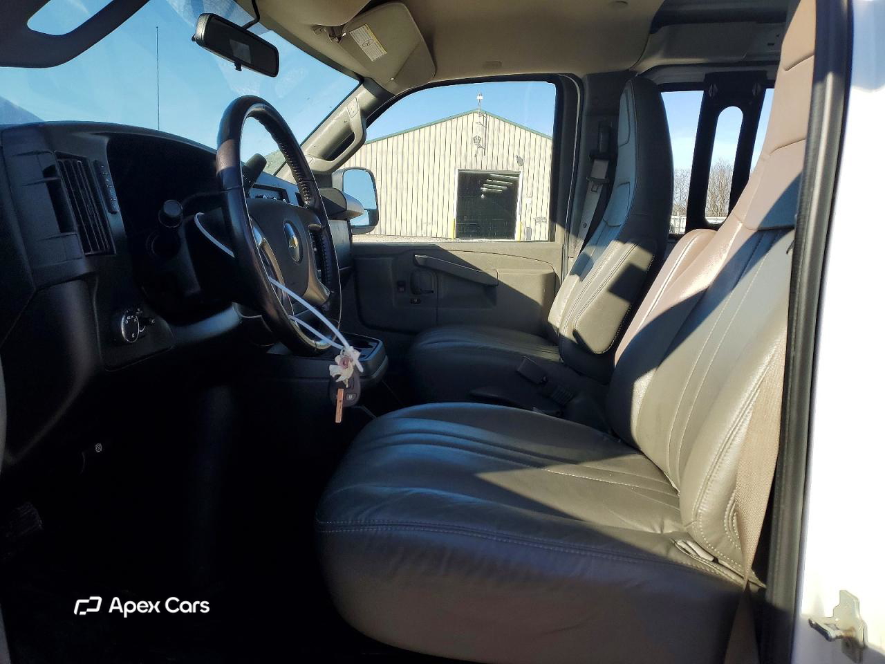 Chevrolet Express 2017
