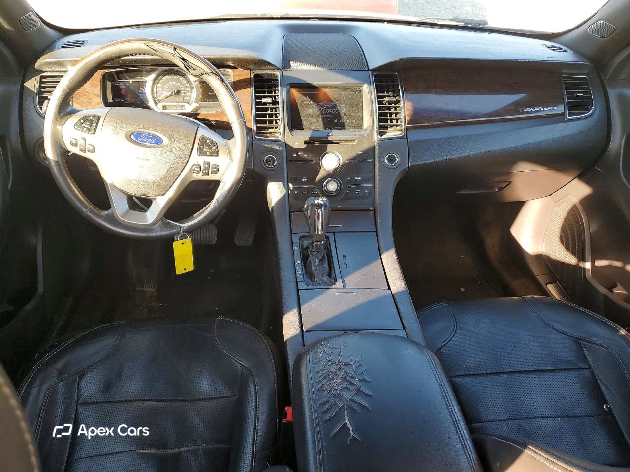 Ford Taurus 2015