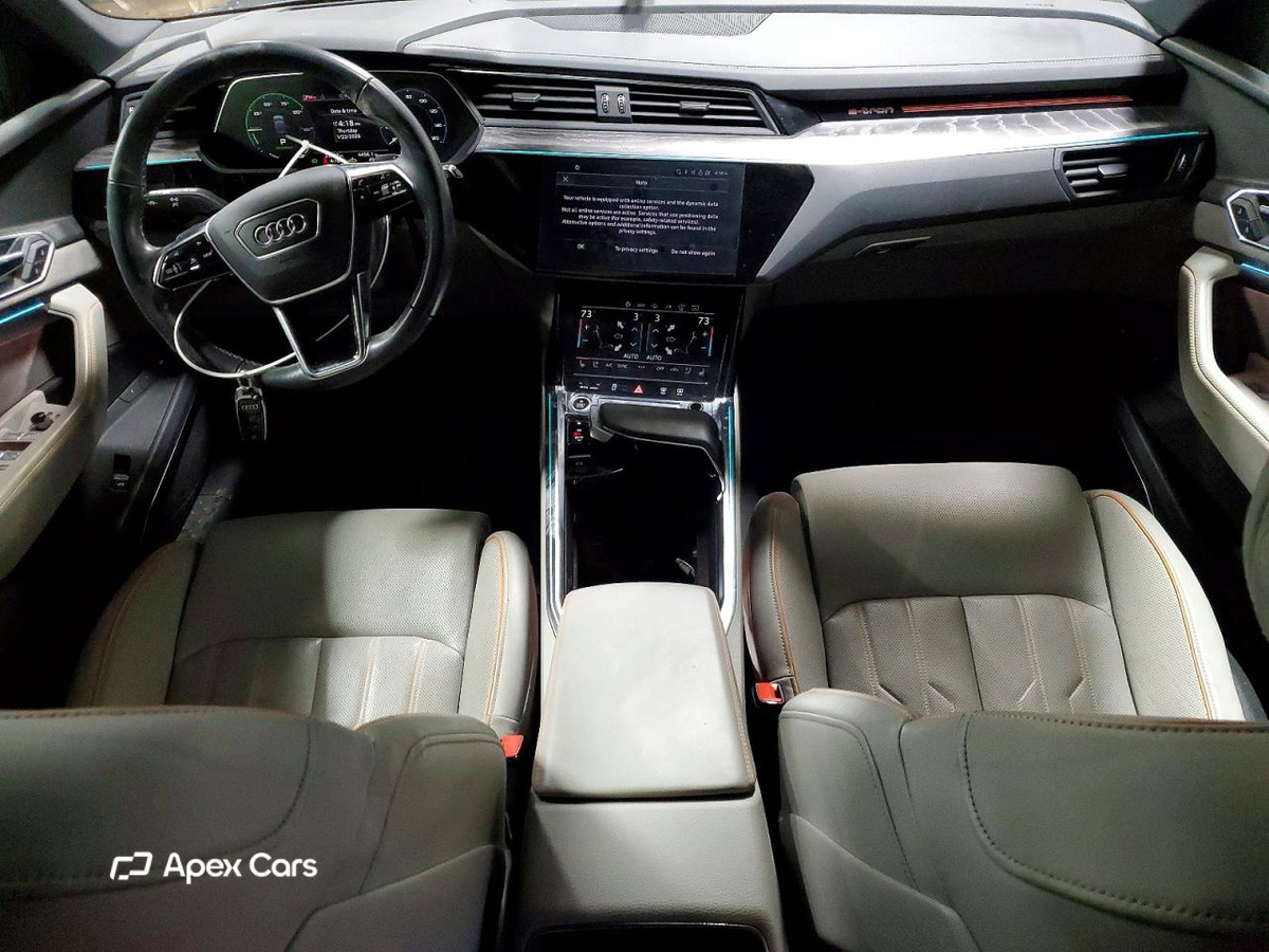 Audi e-tron 2022