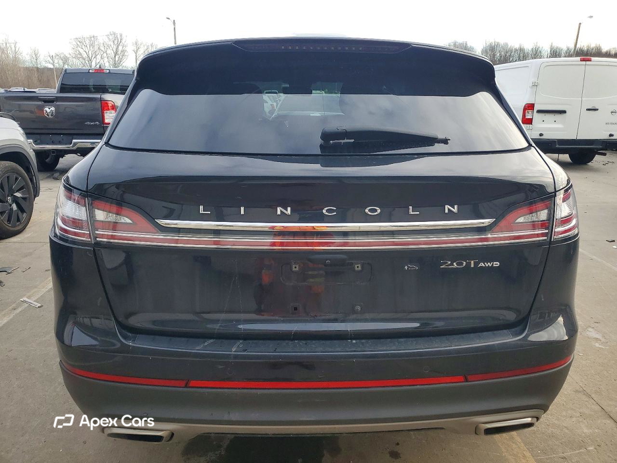 Lincoln Nautilus 2020