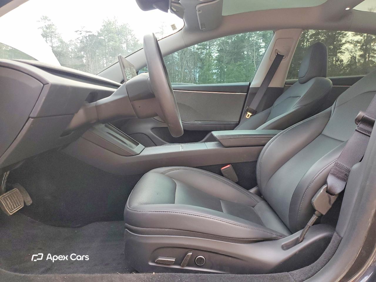 Tesla Model 3 2025