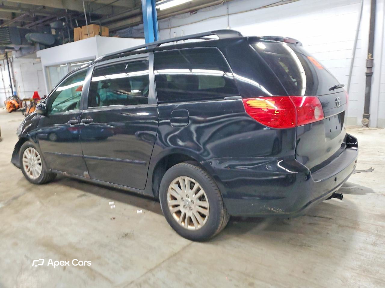 Toyota Sienna 2010