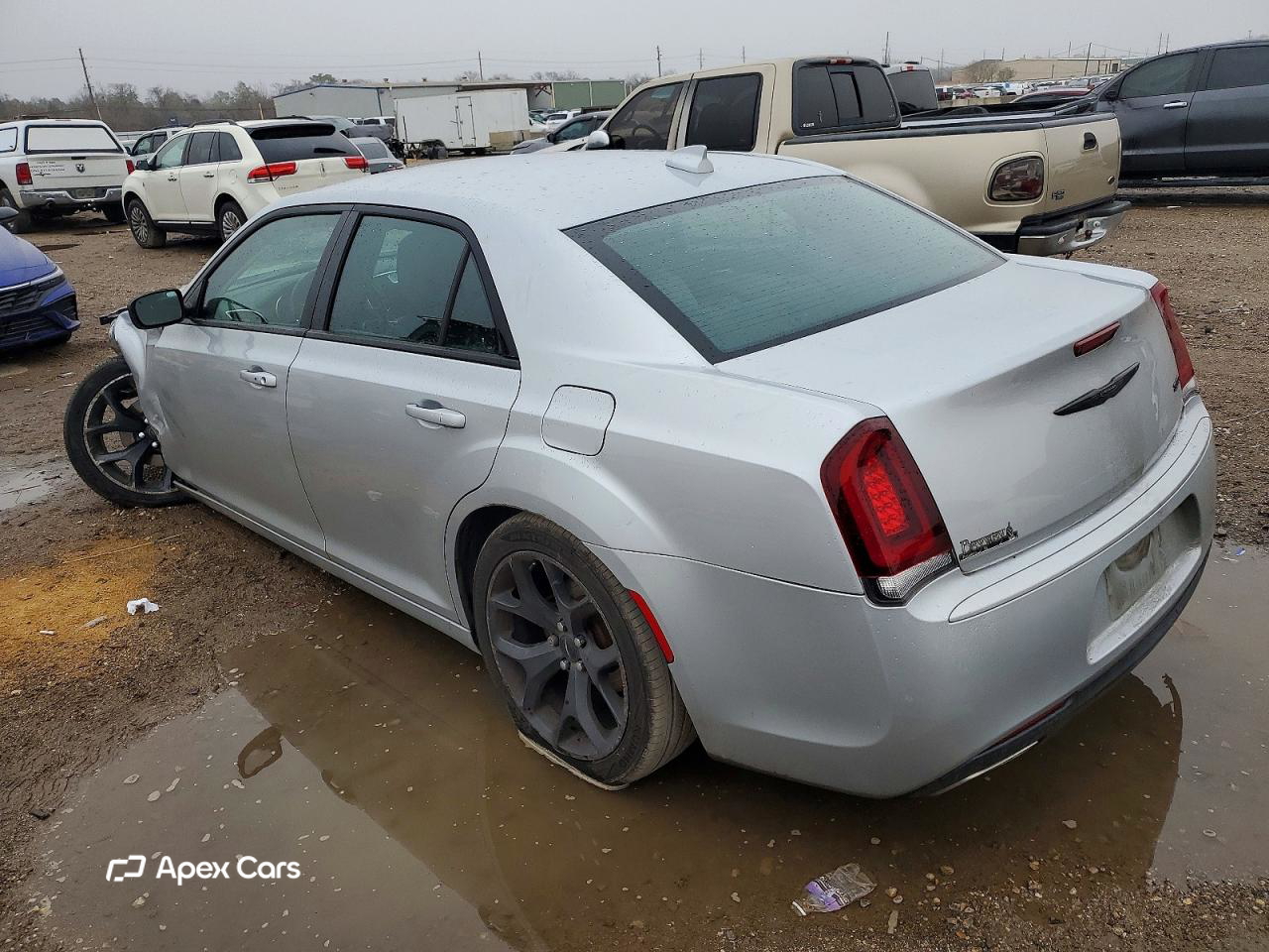 Chrysler 300 2021