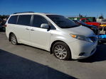 Toyota Sienna 2016