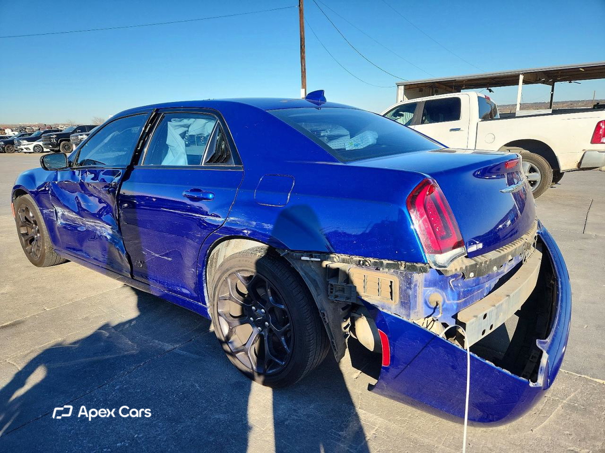 Chrysler 300 2020