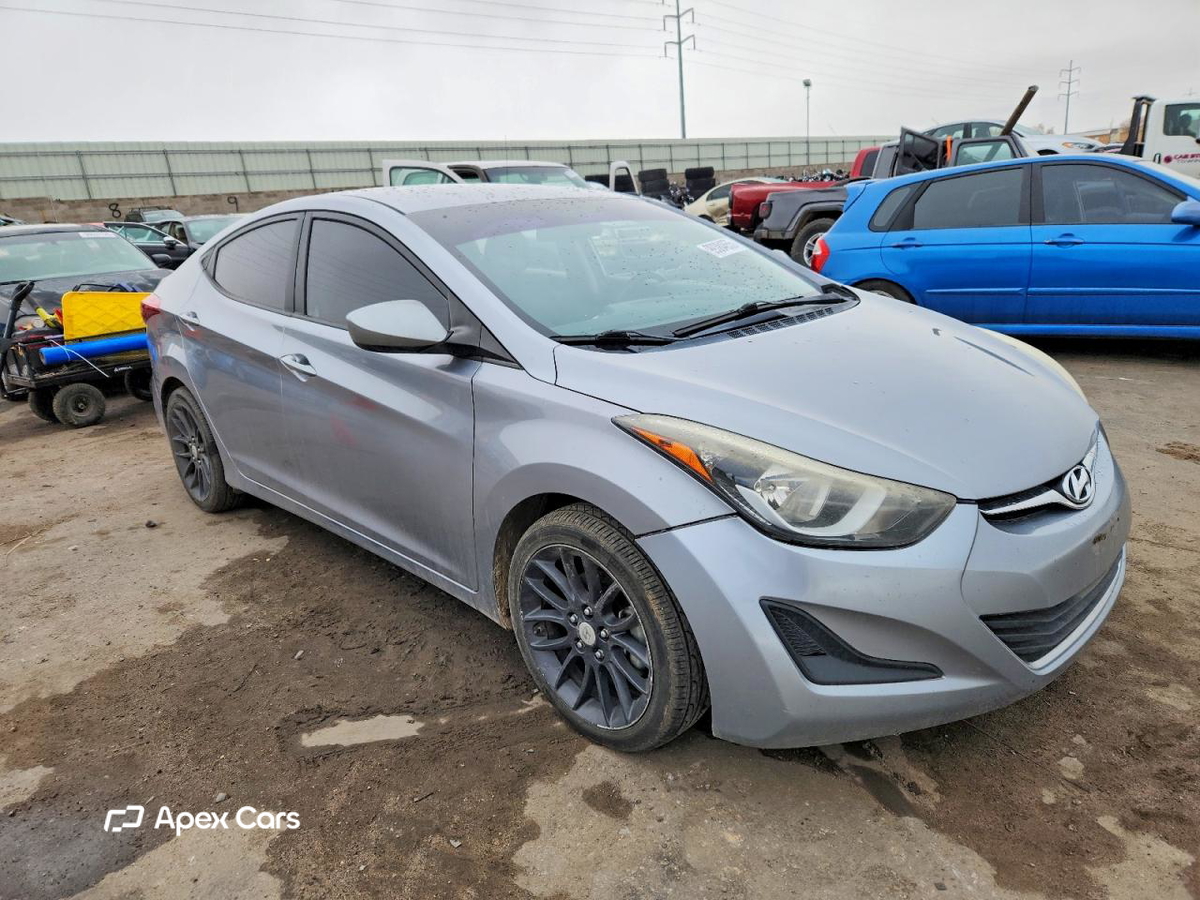 Hyundai Elantra 2016