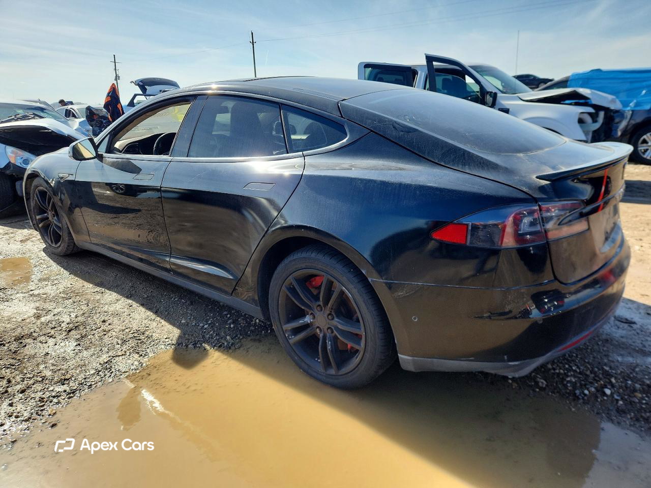 Tesla Model S 2015