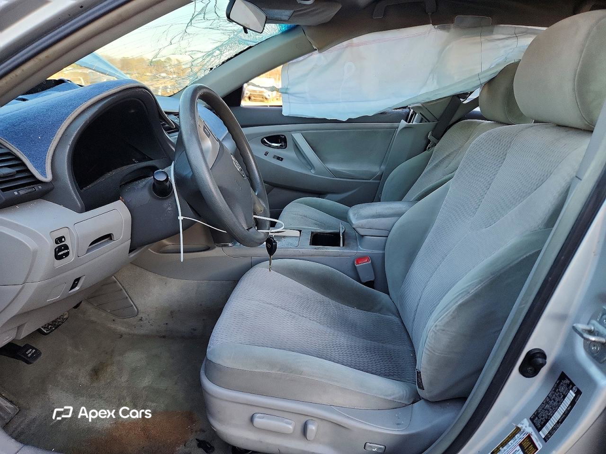 Toyota Camry 2011