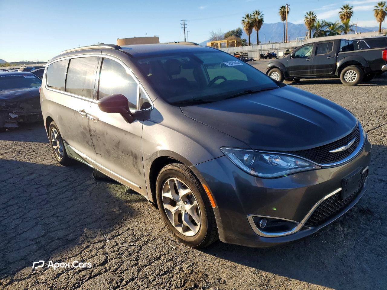 Chrysler Pacifica 2017