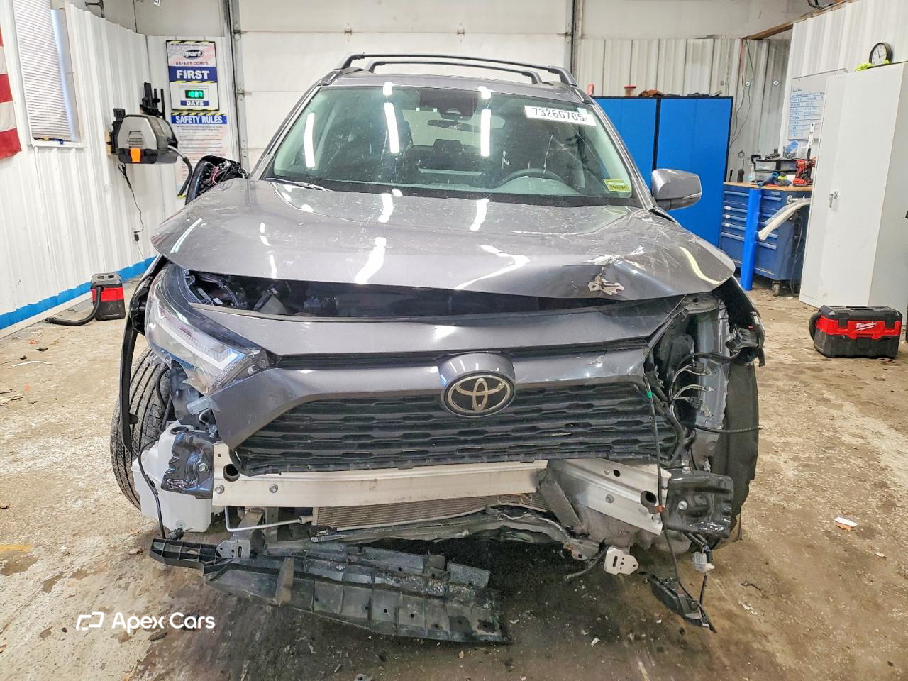 Toyota RAV 4 2025