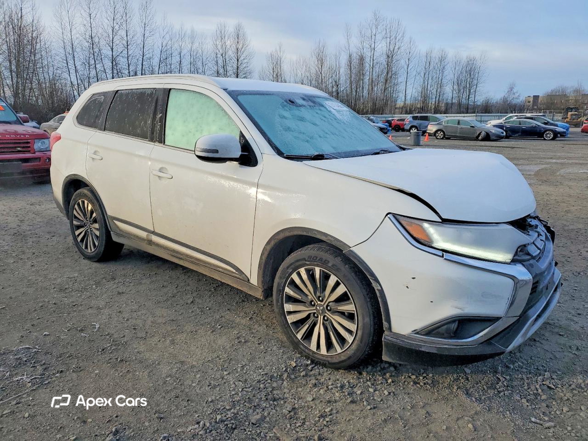 Mitsubishi Outlander 2020