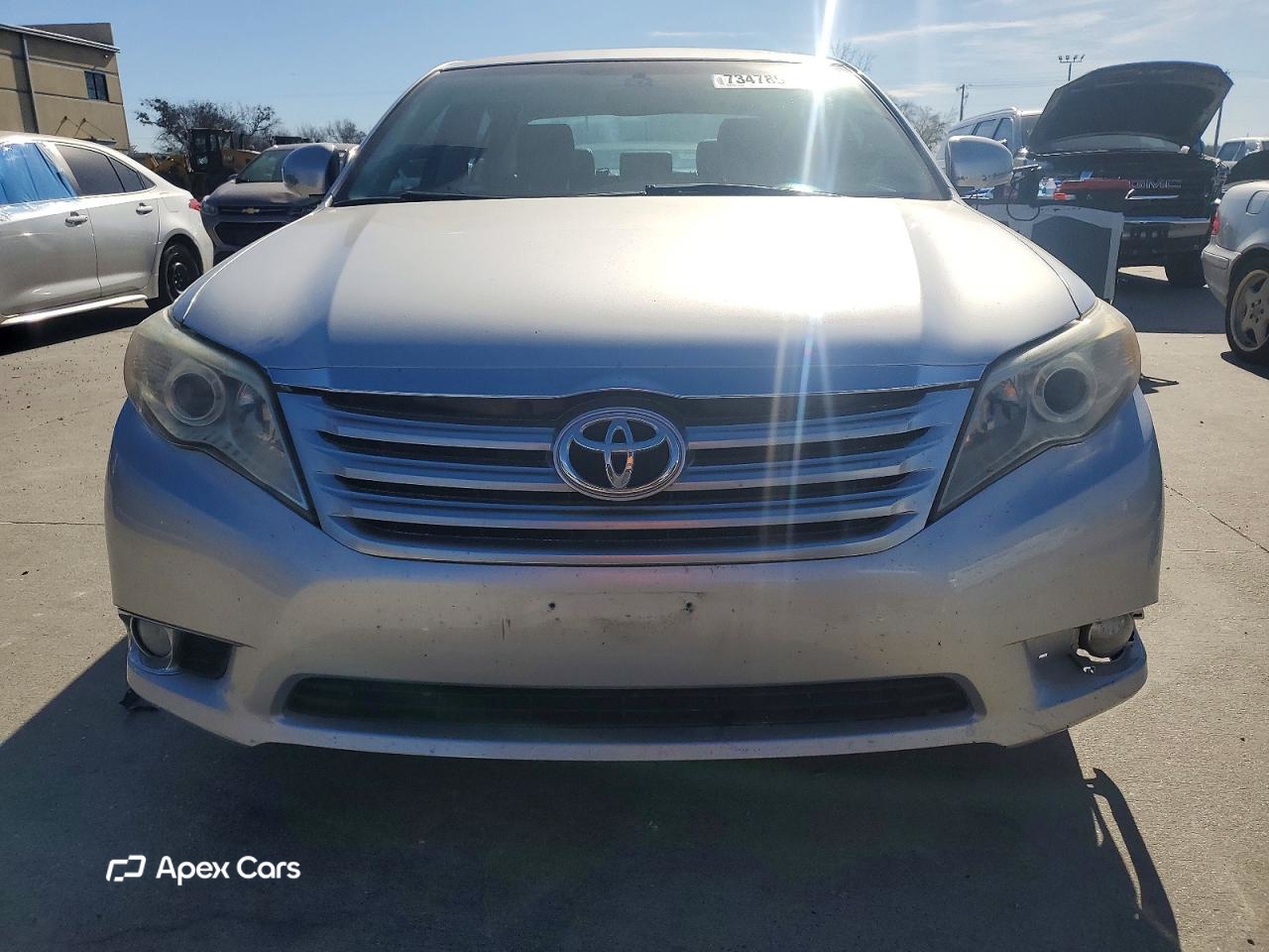 Toyota Avalon 2012