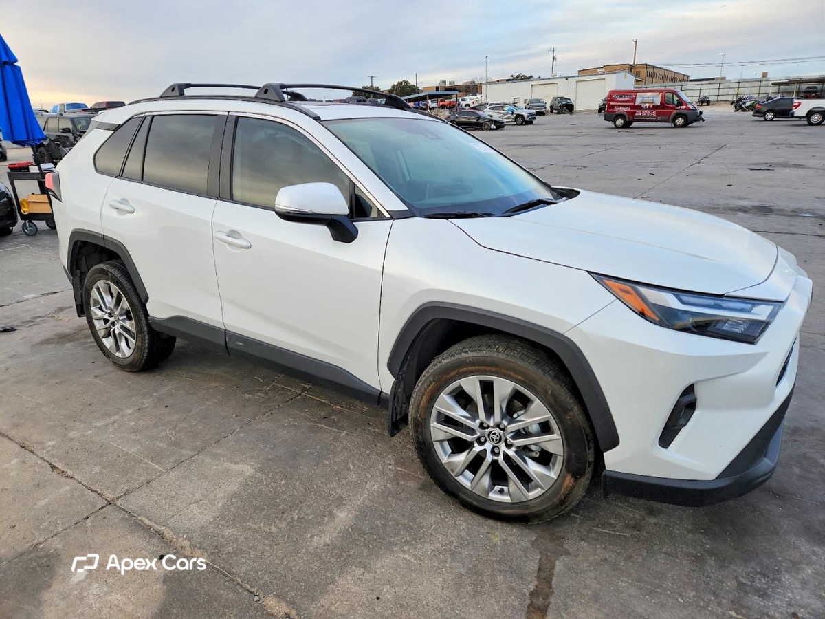 Toyota RAV 4 2024