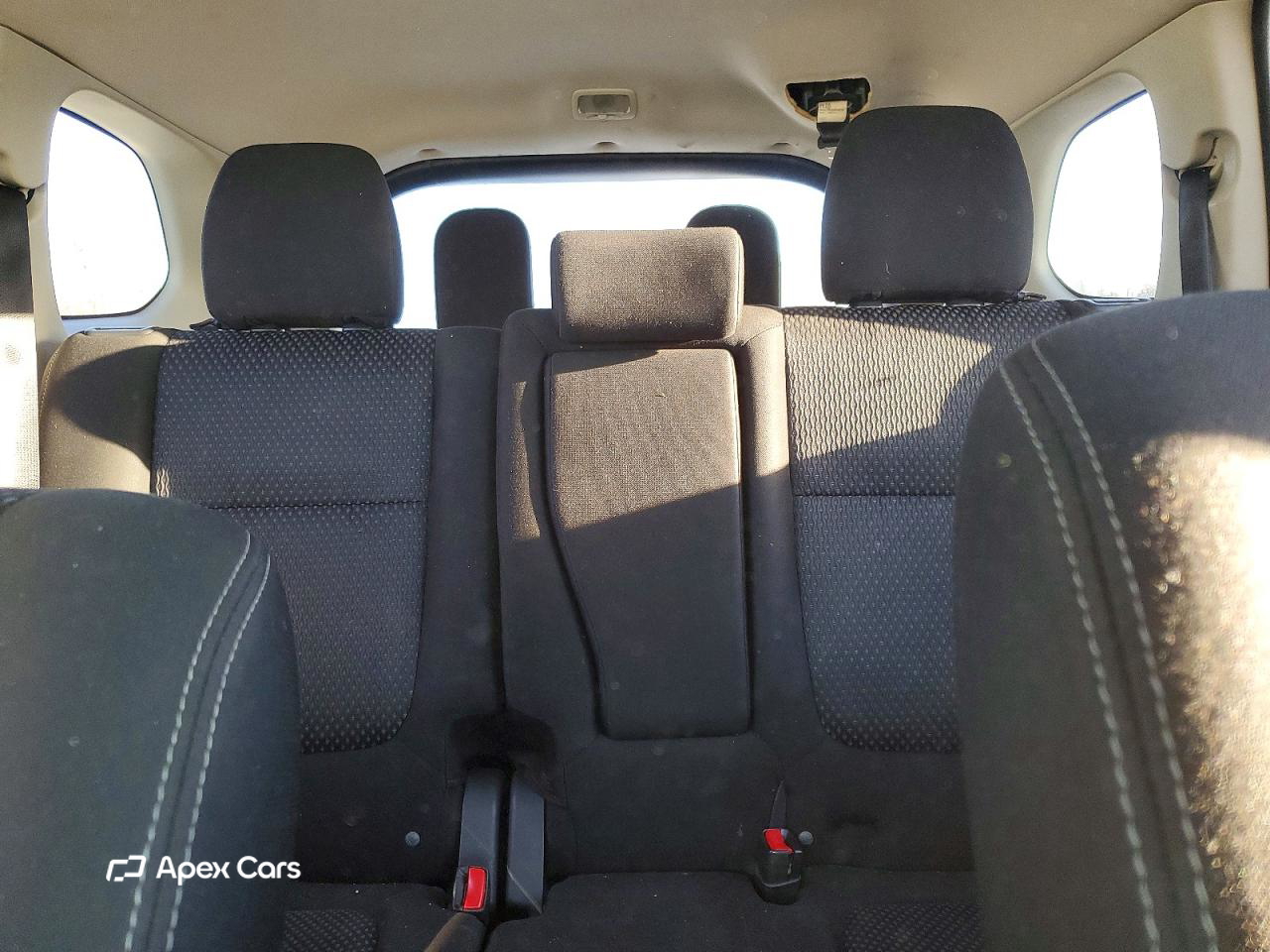 Mitsubishi Outlander 2016