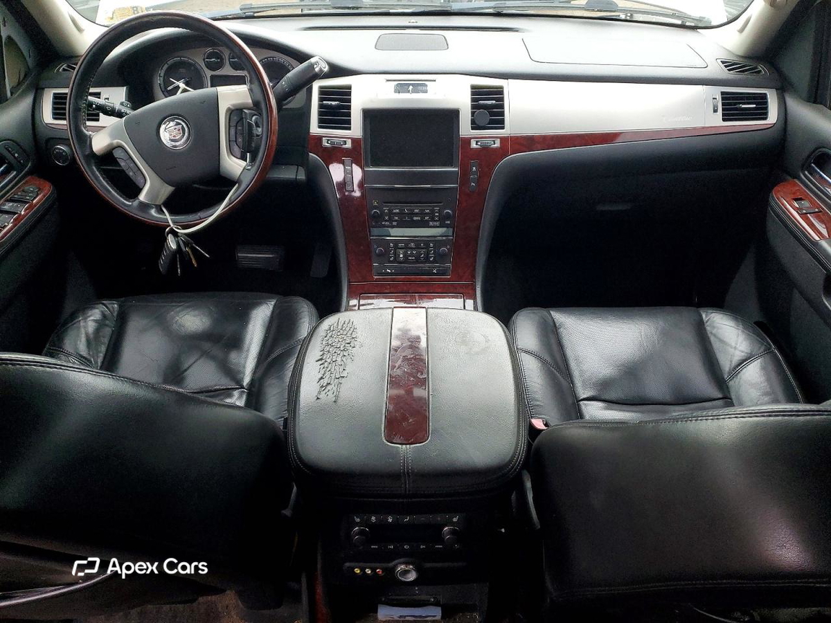 Cadillac Escalade 2011