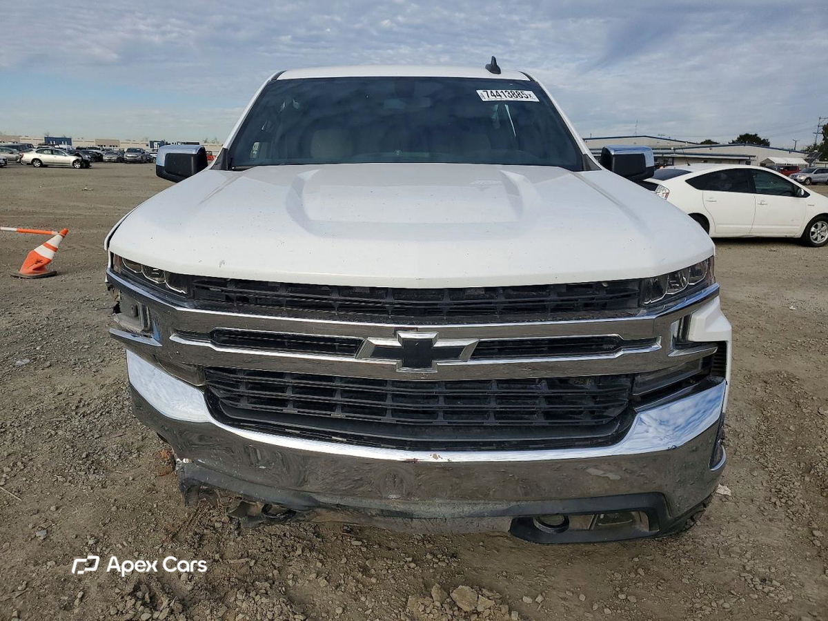 Chevrolet Silverado 2021