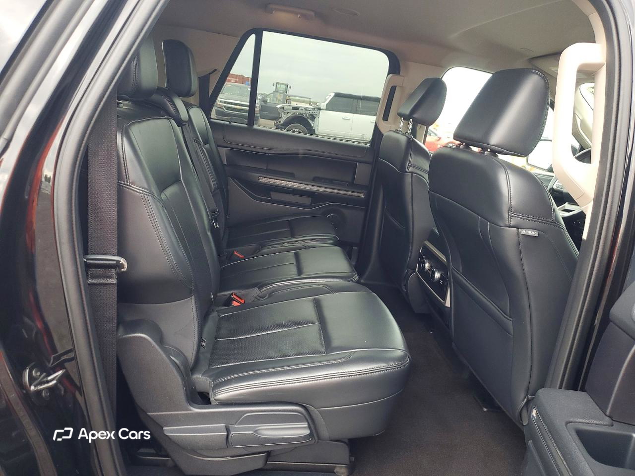 Ford Expedition 2022