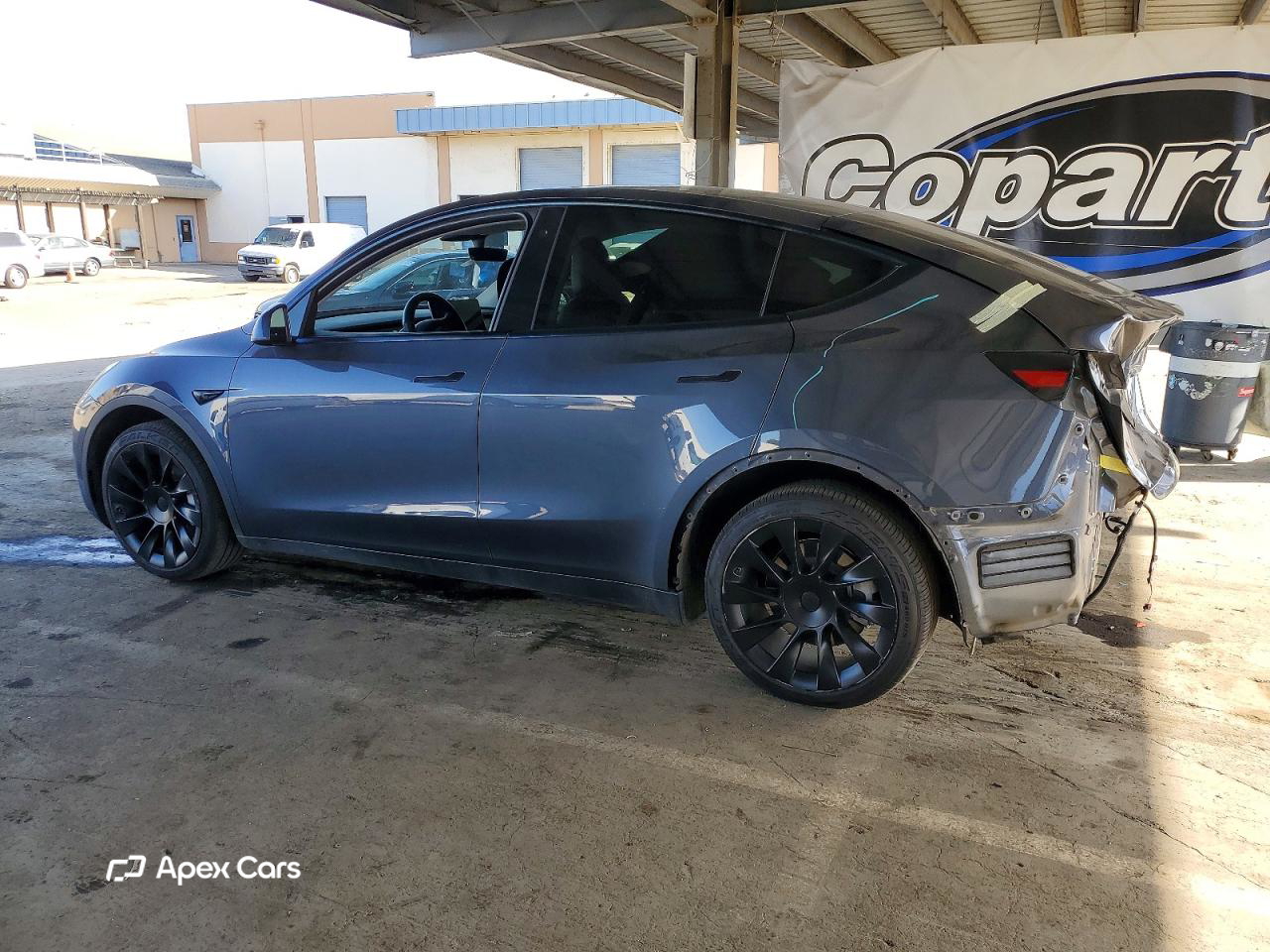 Tesla Model Y 2021
