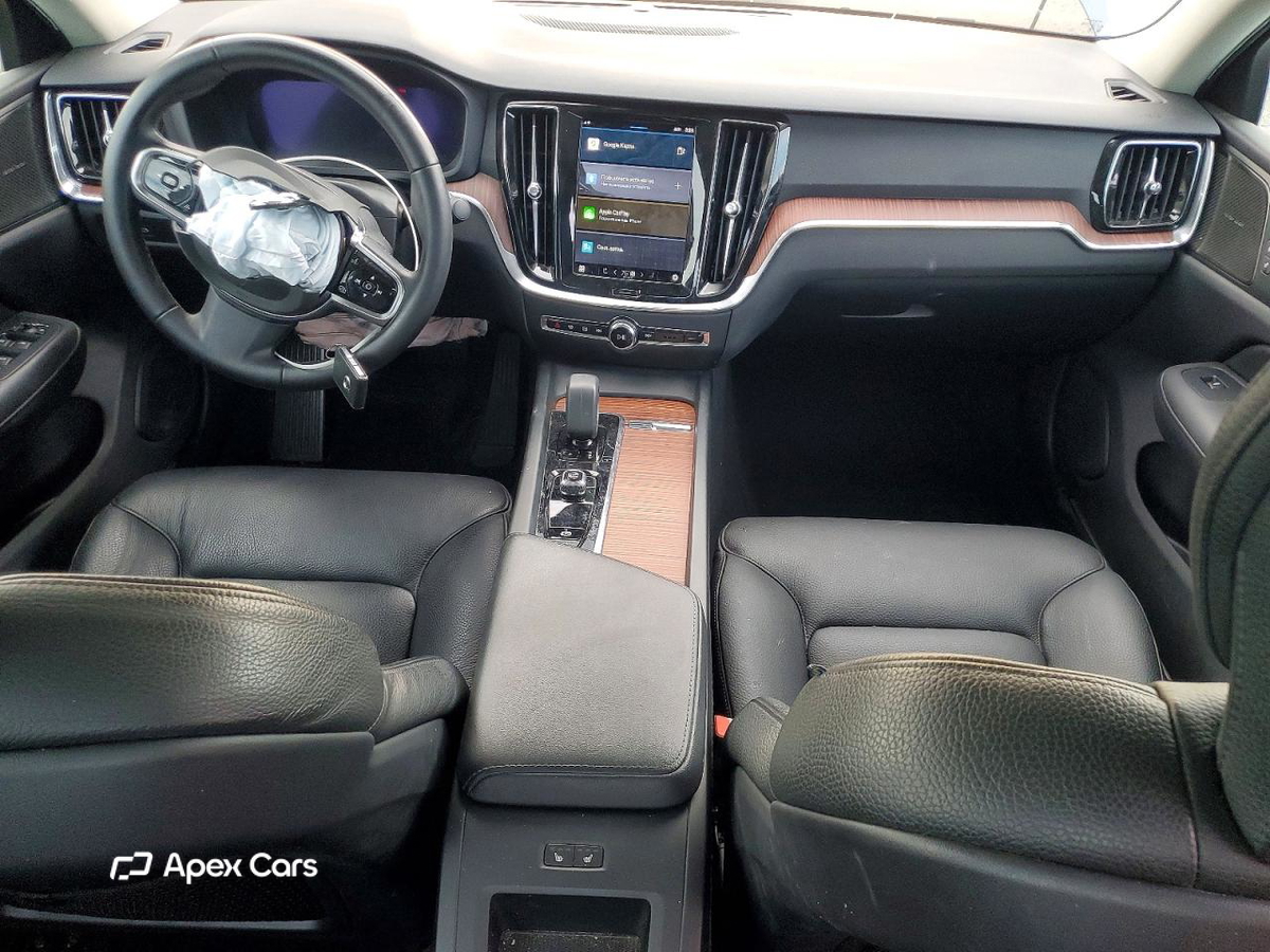 Volvo S60 2024