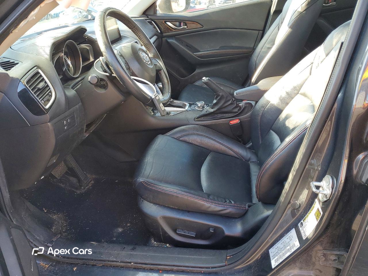 Mazda 3 2015