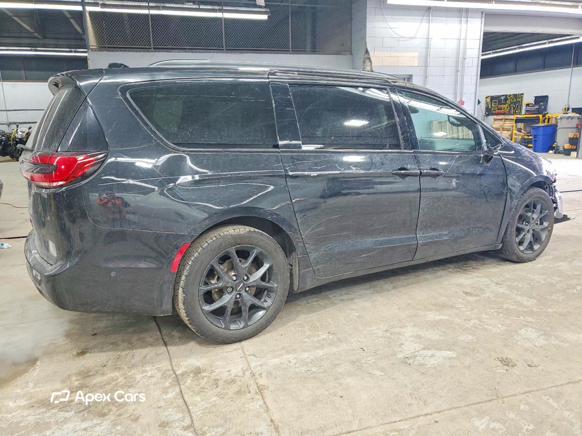 Chrysler Pacifica 2023