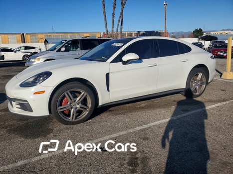 Porsche Panamera 2017 - Image 1 of 13