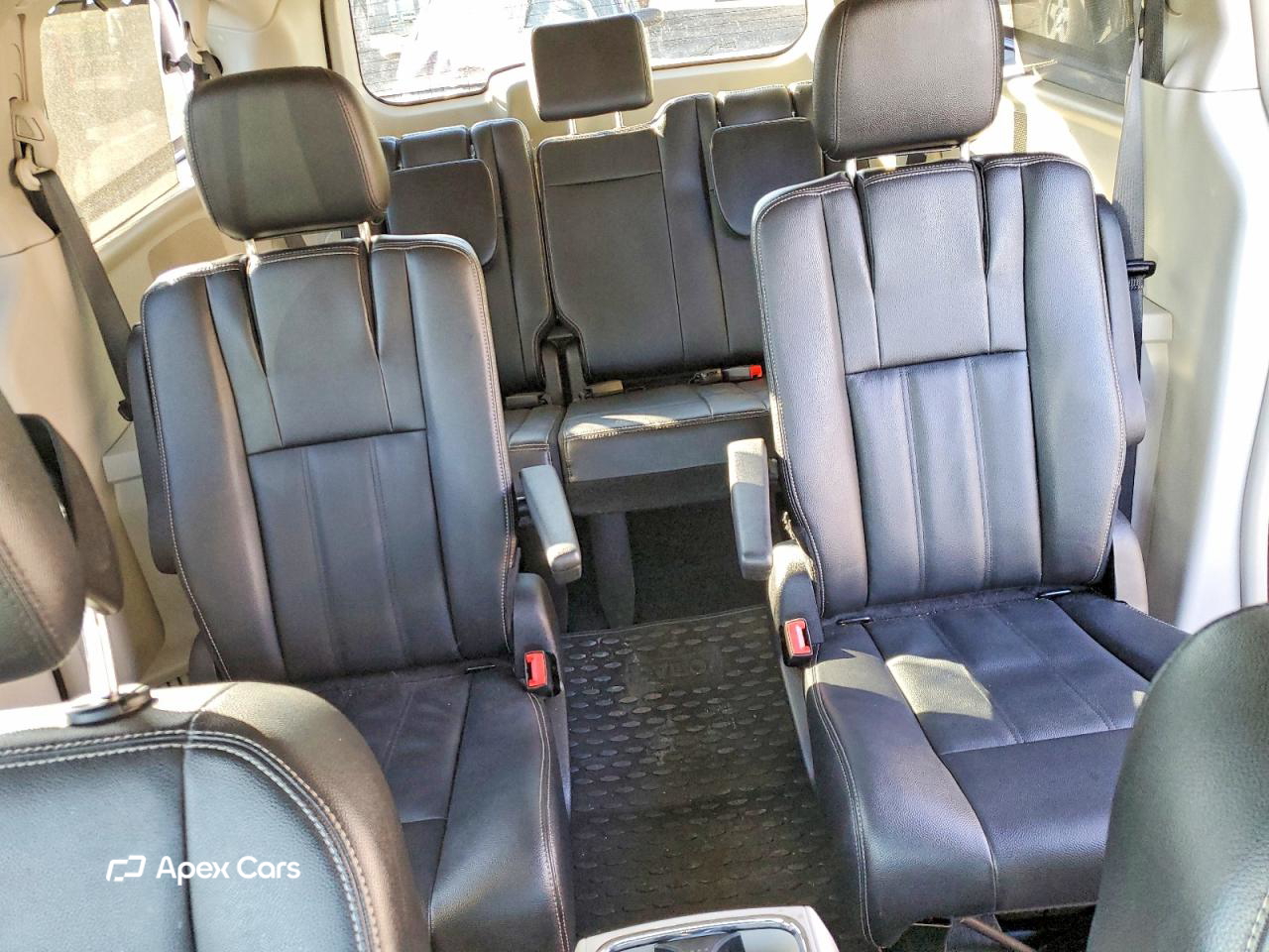Chrysler Voyager 2016