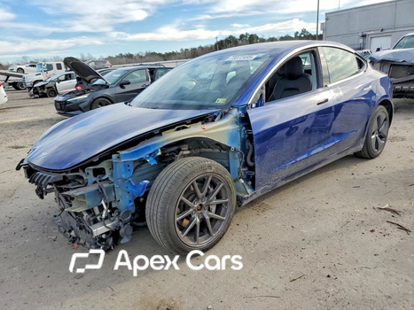 Tesla Model 3 2020 - Image 1 of 13