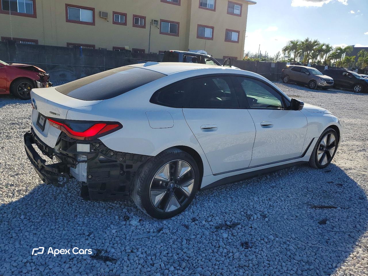 BMW i4 2023