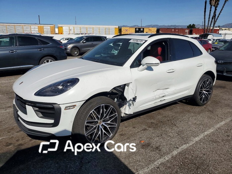 Porsche Macan 2023 - Image 1 of 13