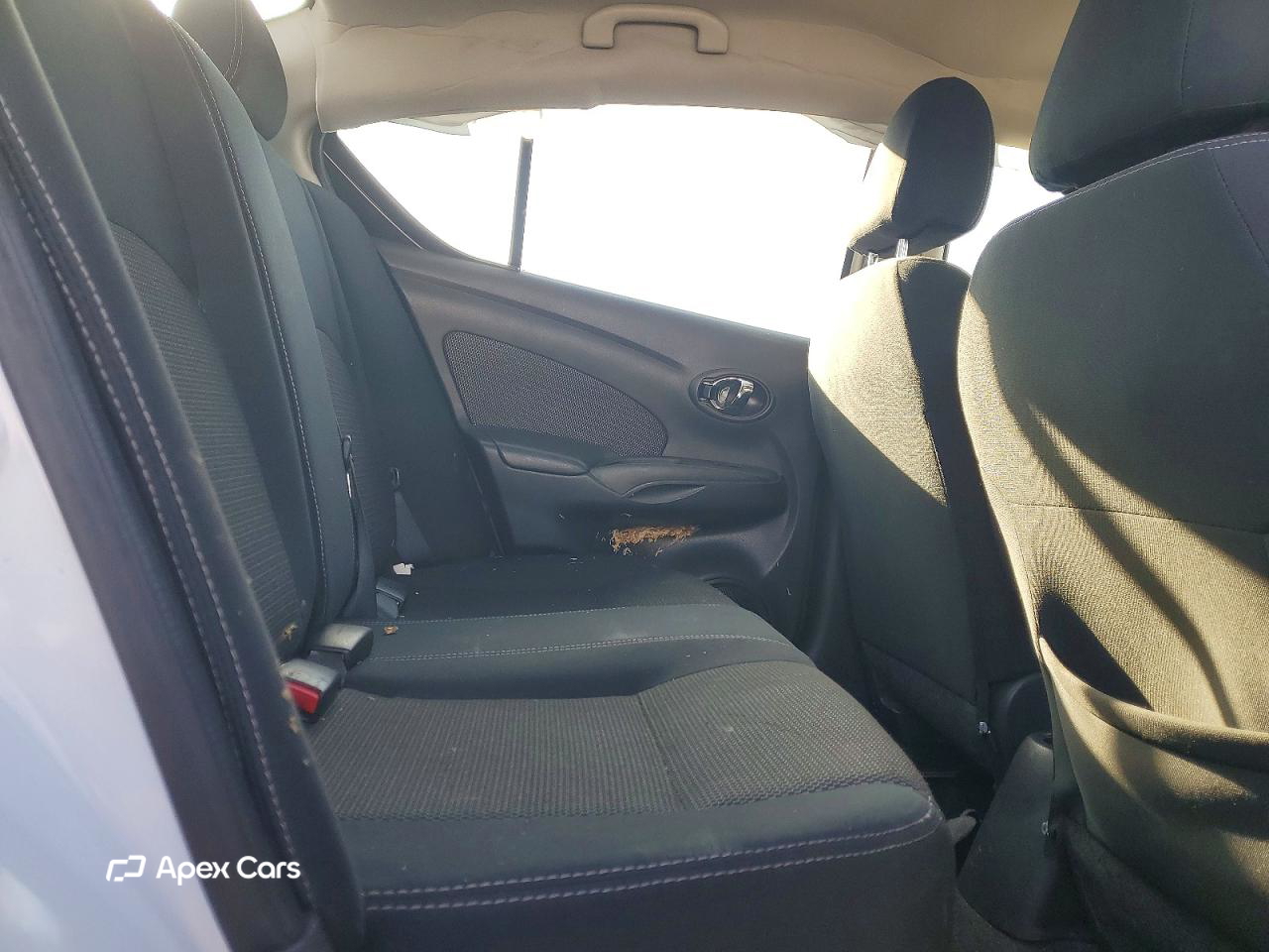 Nissan Versa 2016