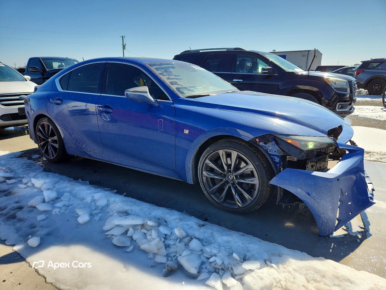 Lexus IS 2023