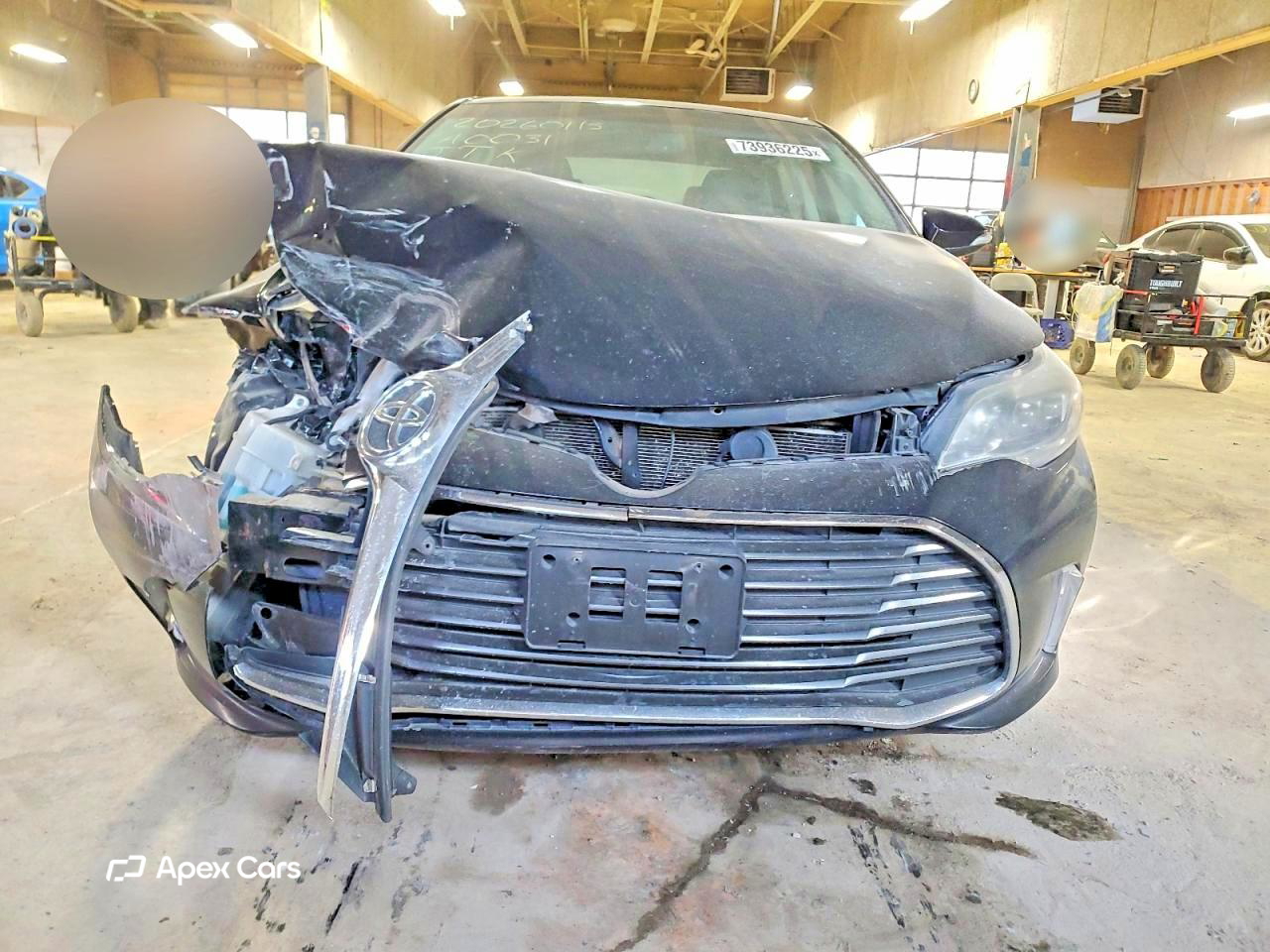 Toyota Avalon 2016