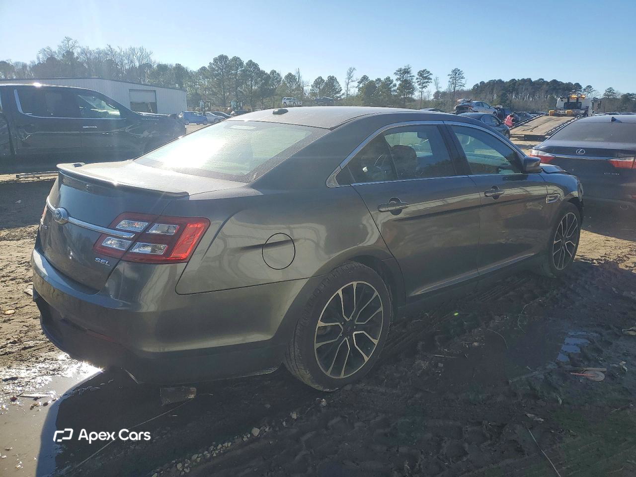 Ford Taurus 2018