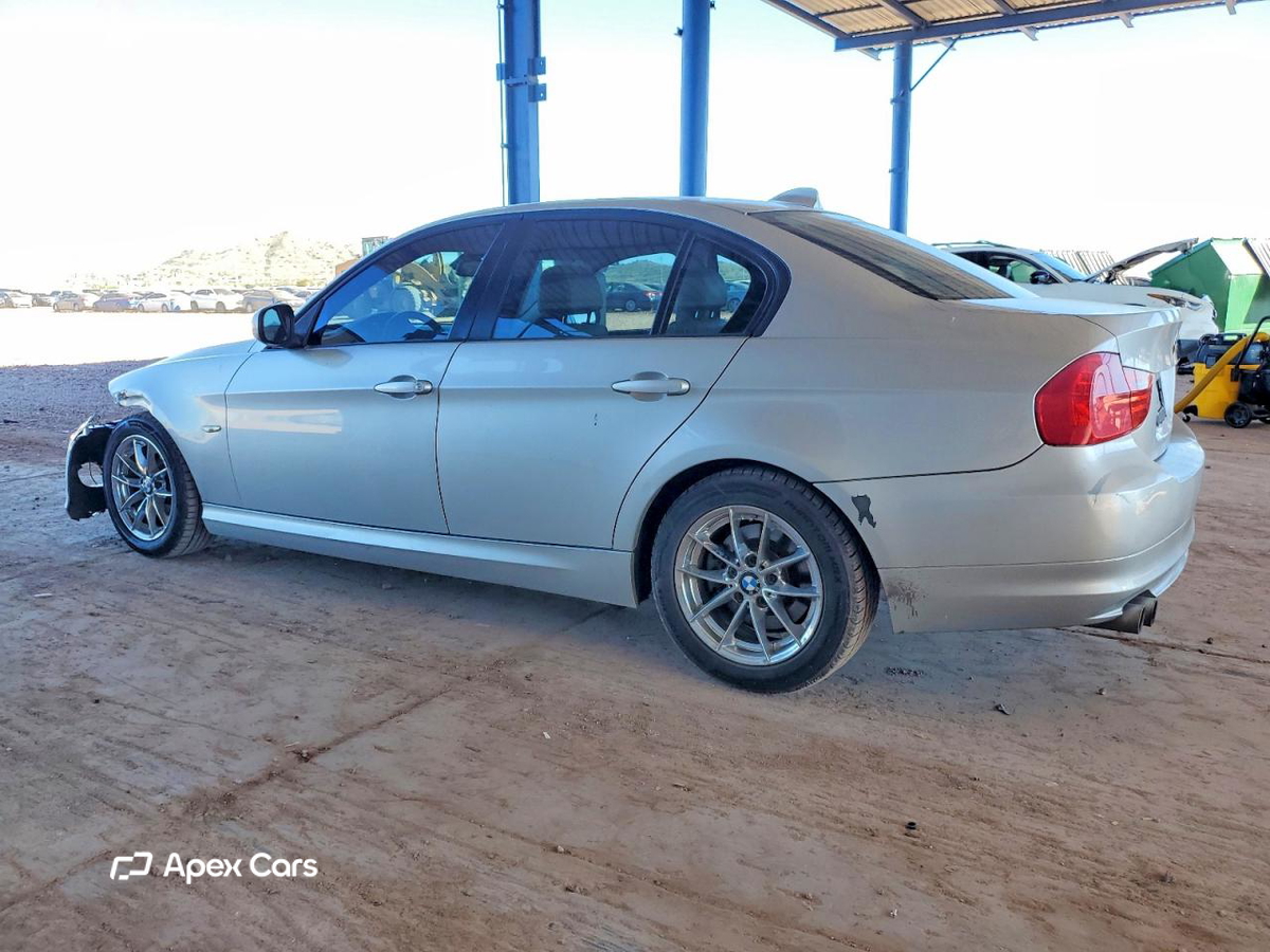BMW Series 3 2010