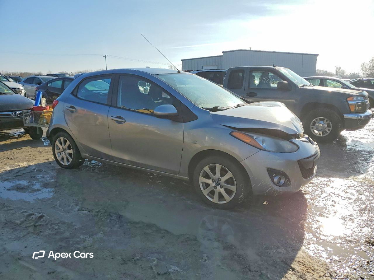 Mazda 2 2014