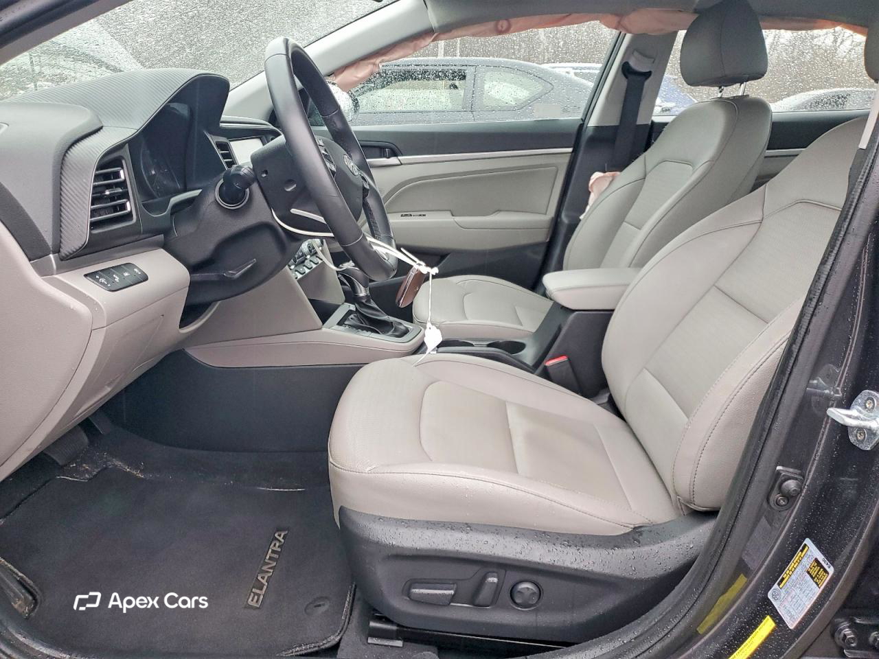 Hyundai Elantra 2020