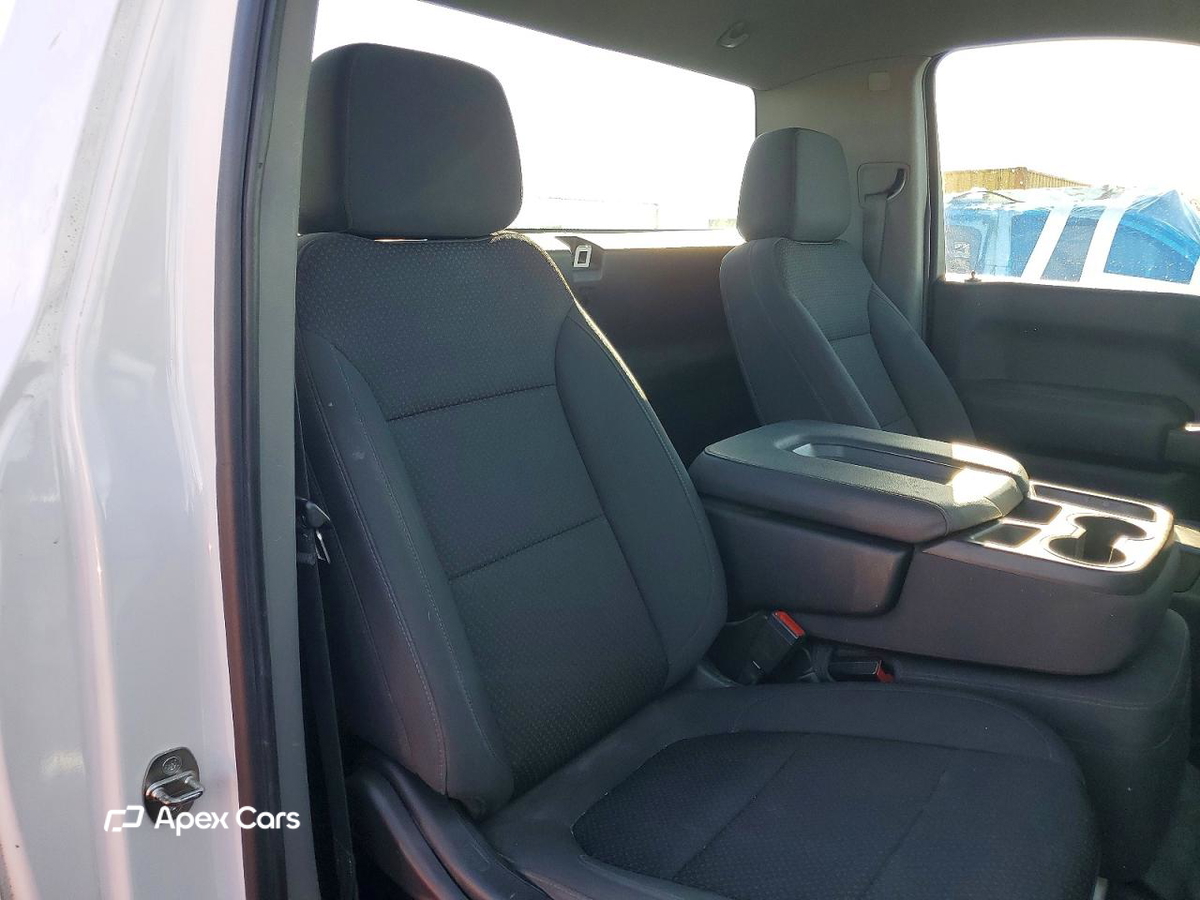 Chevrolet Silverado 2021
