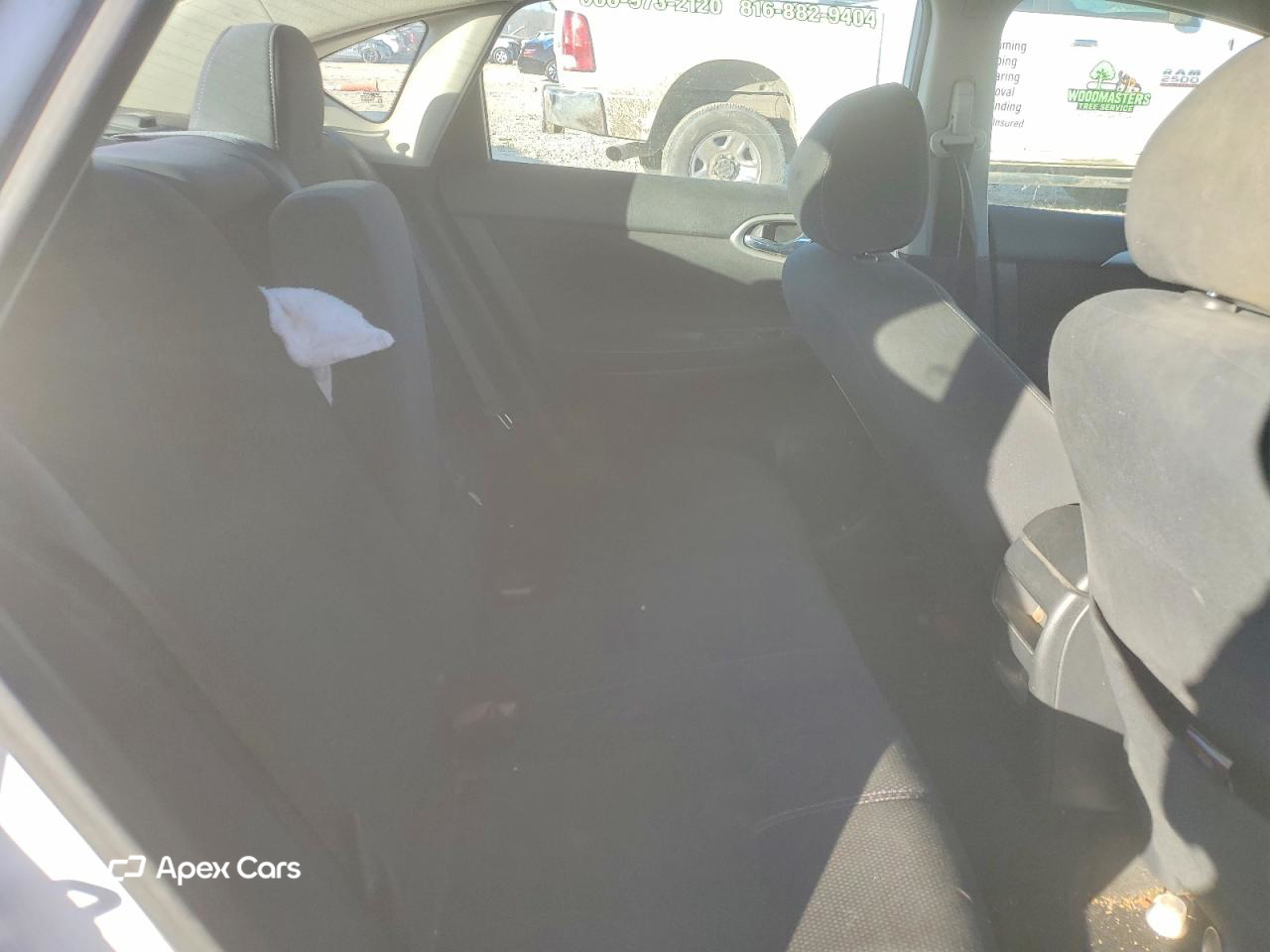 Nissan Sentra 2015