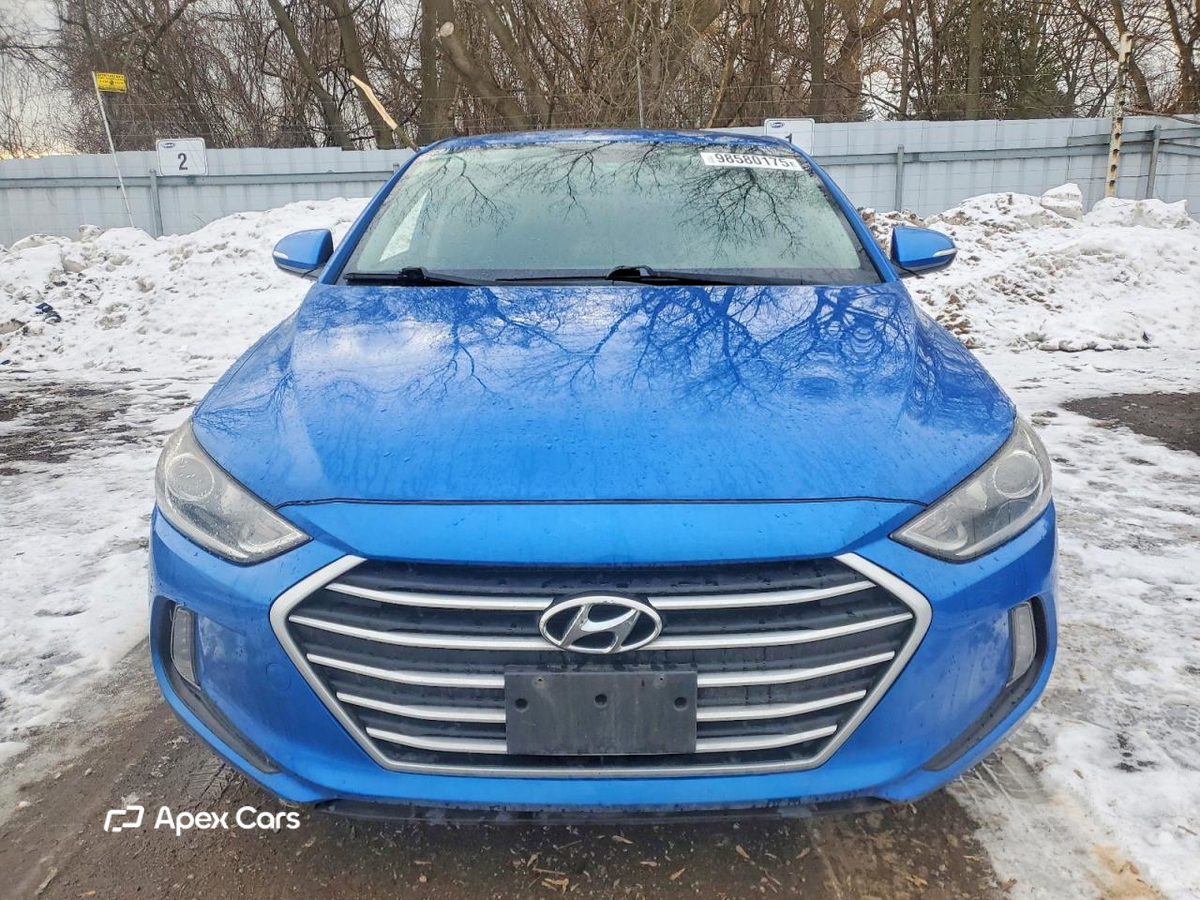 Hyundai Elantra 2017
