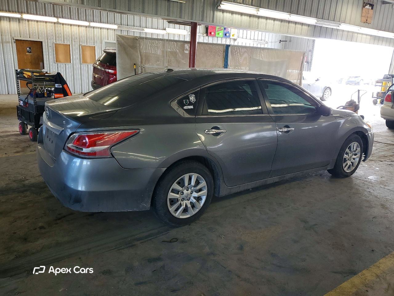 Nissan Altima 2015