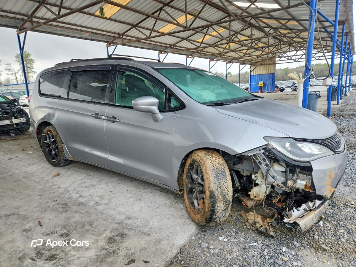 Chrysler Pacifica 2018