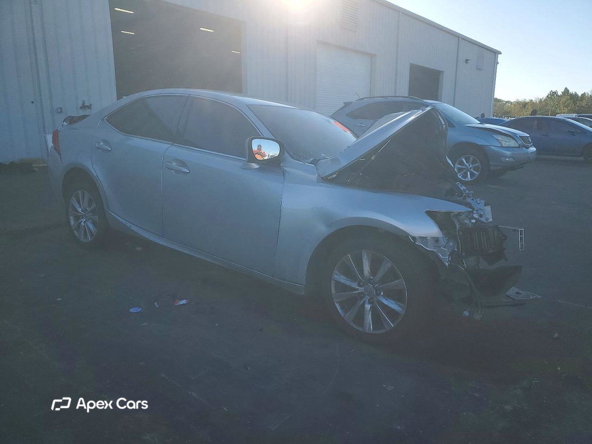 Lexus IS 2014