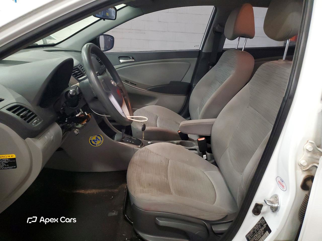 Hyundai Accent 2015