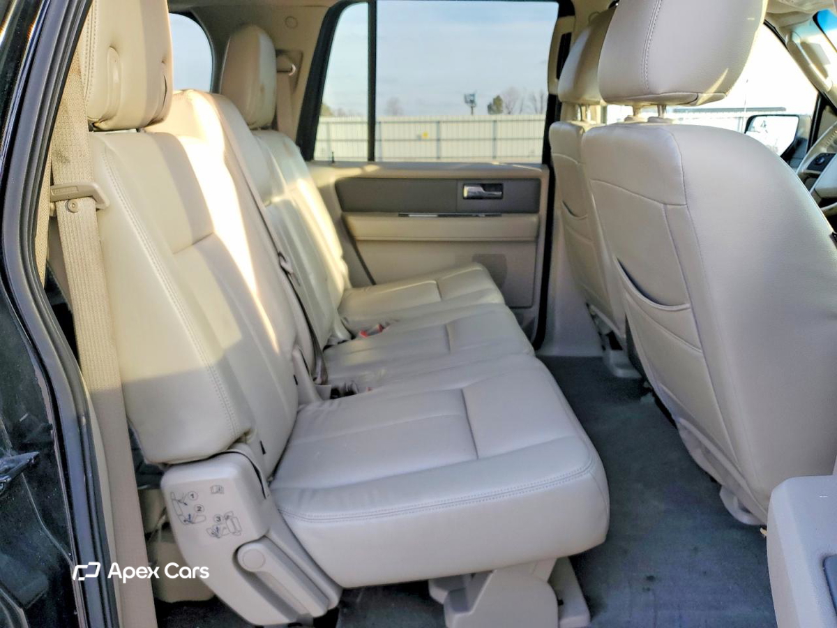 Ford Expedition 2014