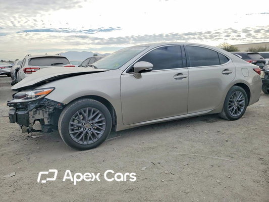Lexus ES 2018 - Image 1 of 14